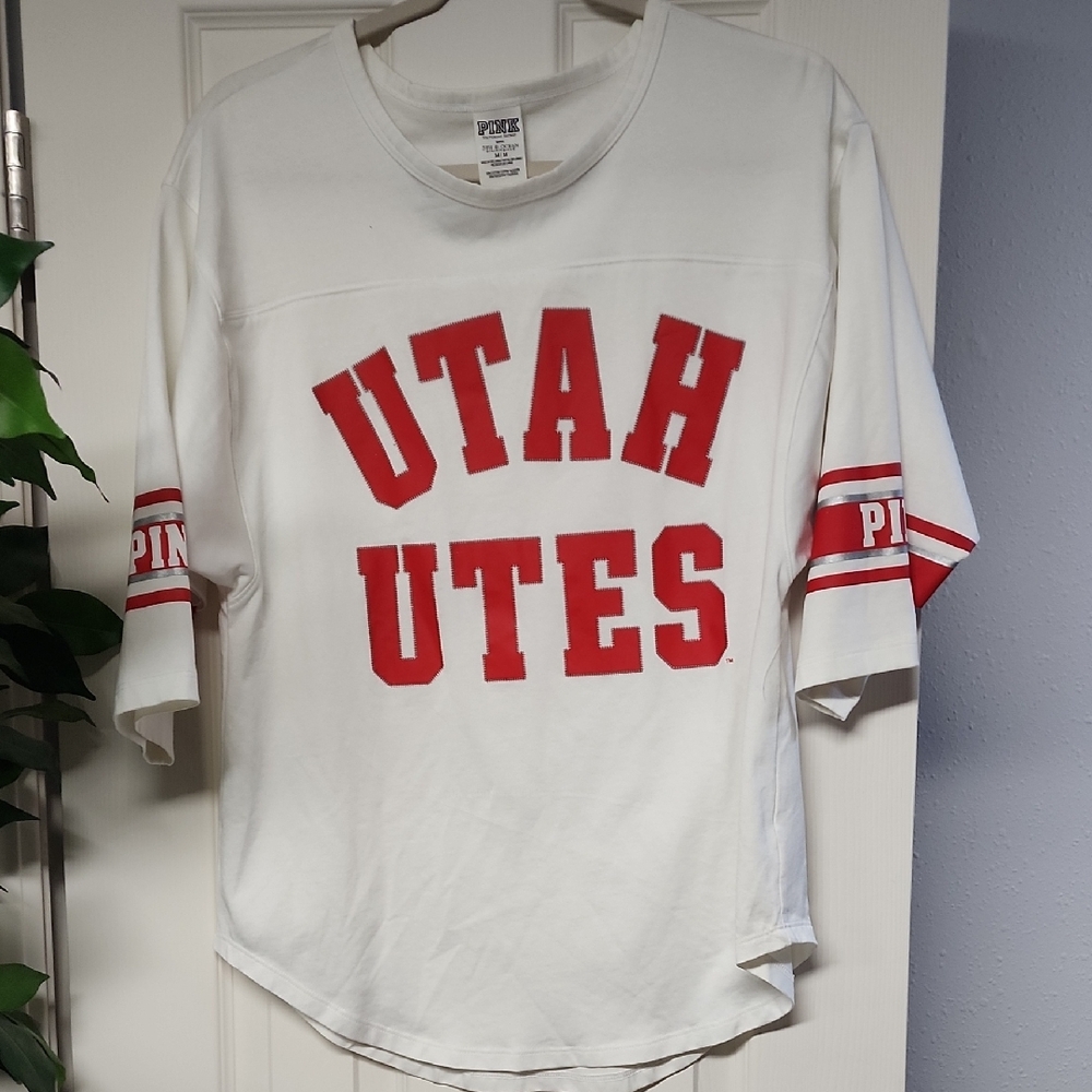 PINK Victoria's Secret White and Red Short Sleeve University Of Utah Tee